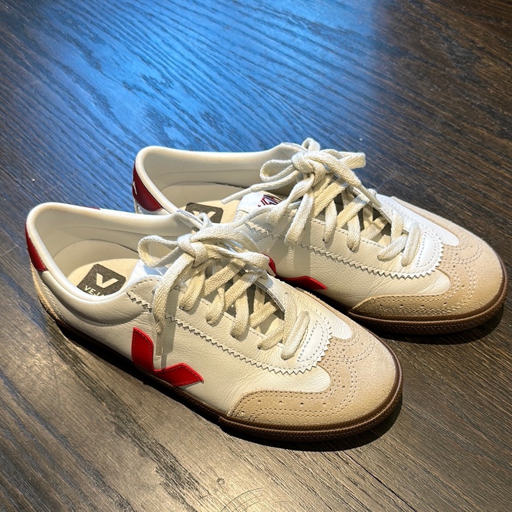 Veja women’s size 7 “Volley” White and Red Sneakers